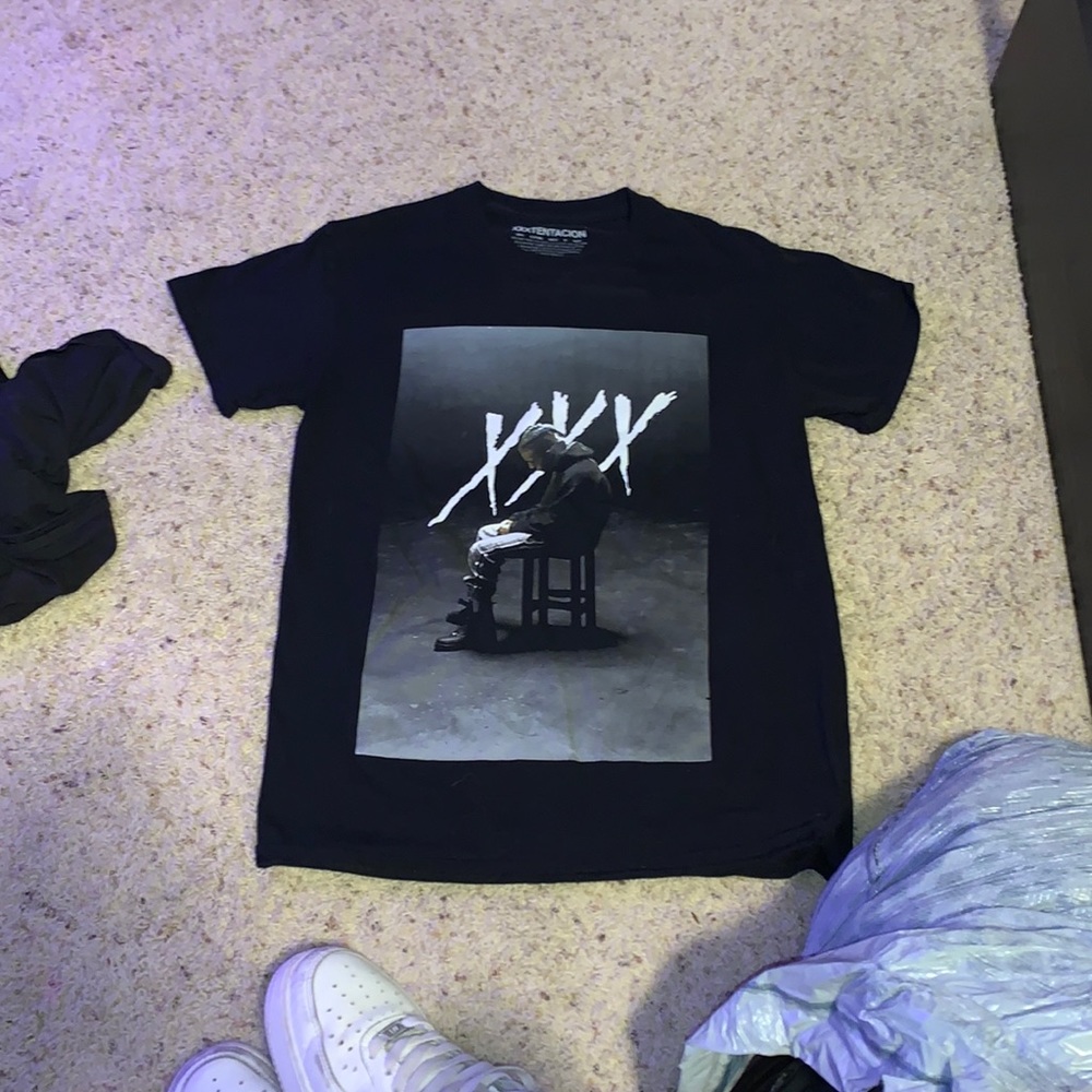 X Graphic Tee